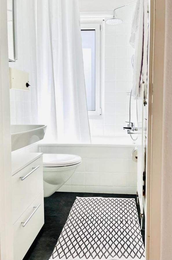 Cozy Studio Apartment Unit 12 In Center Of زيورخ المظهر الخارجي الصورة